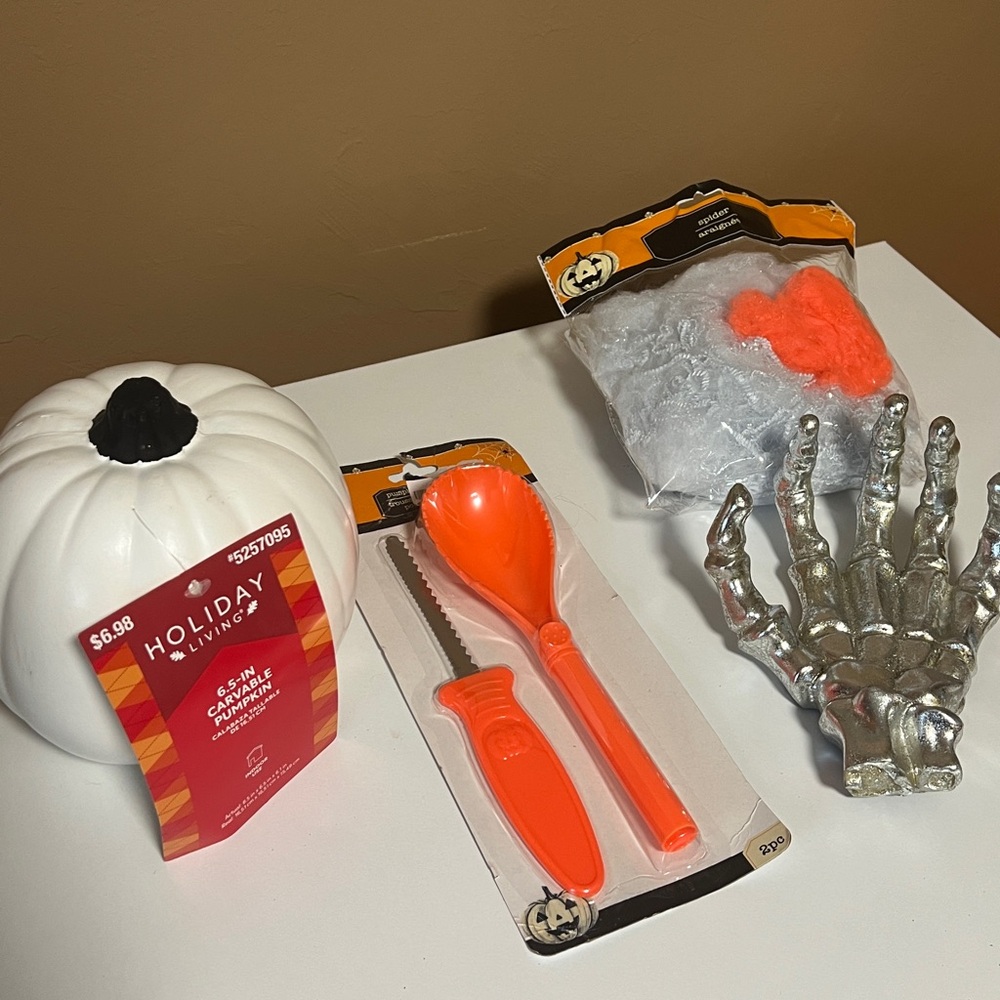 NWT Carvable pumpkin, carving tools, silver creepy hand and spider webs